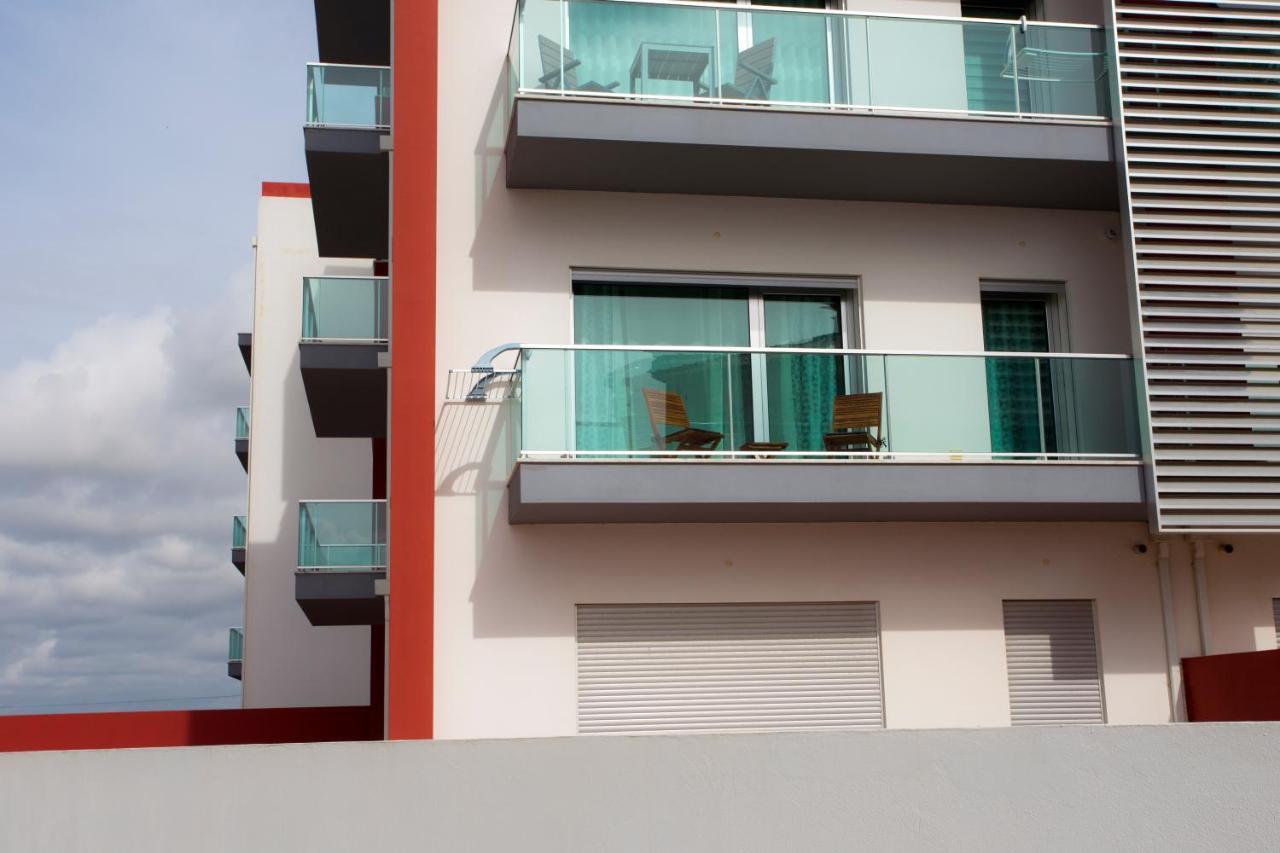 Surf And Stones Apartment Peniche Exterior photo