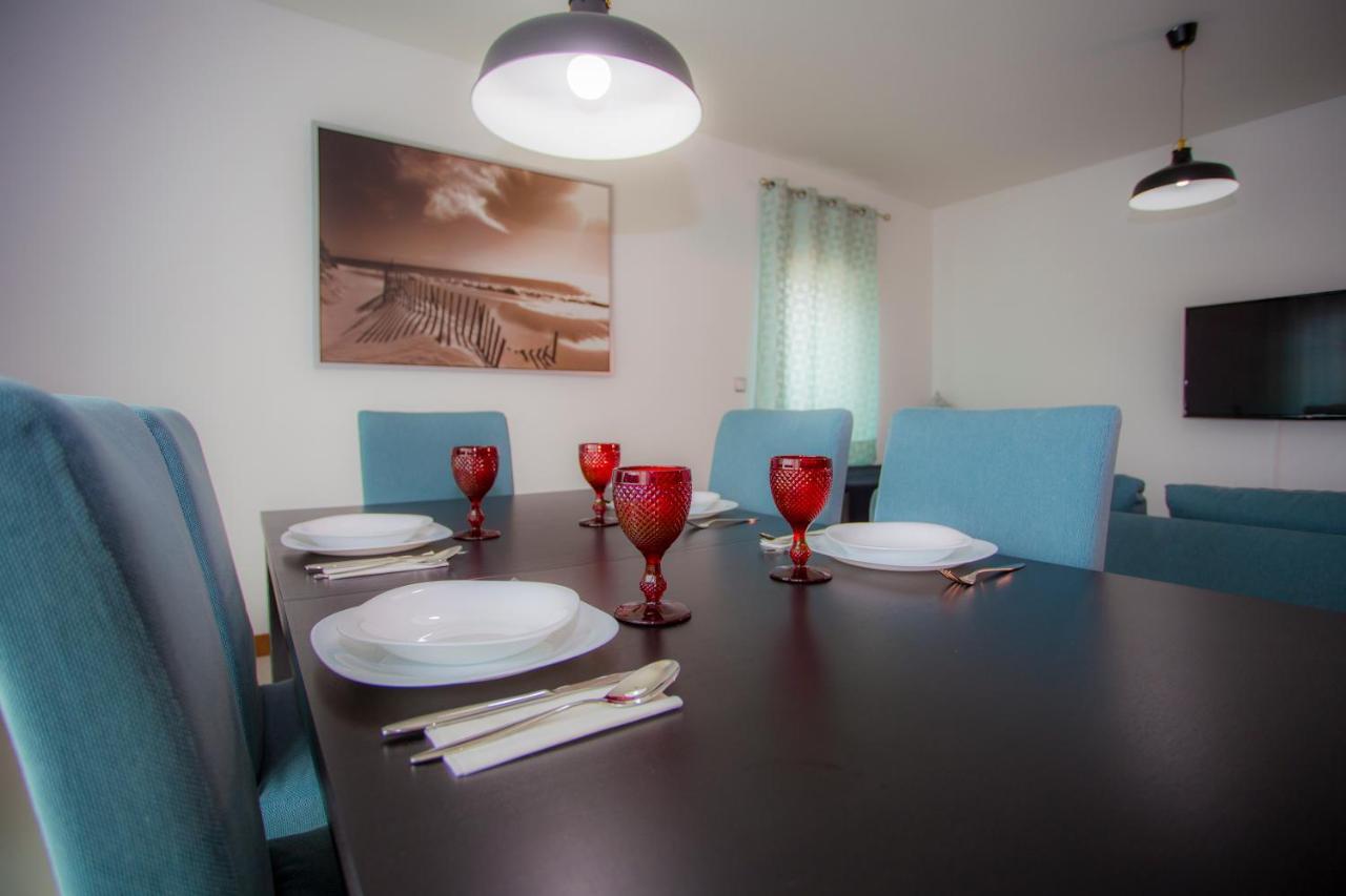 Surf And Stones Apartment Peniche Exterior photo